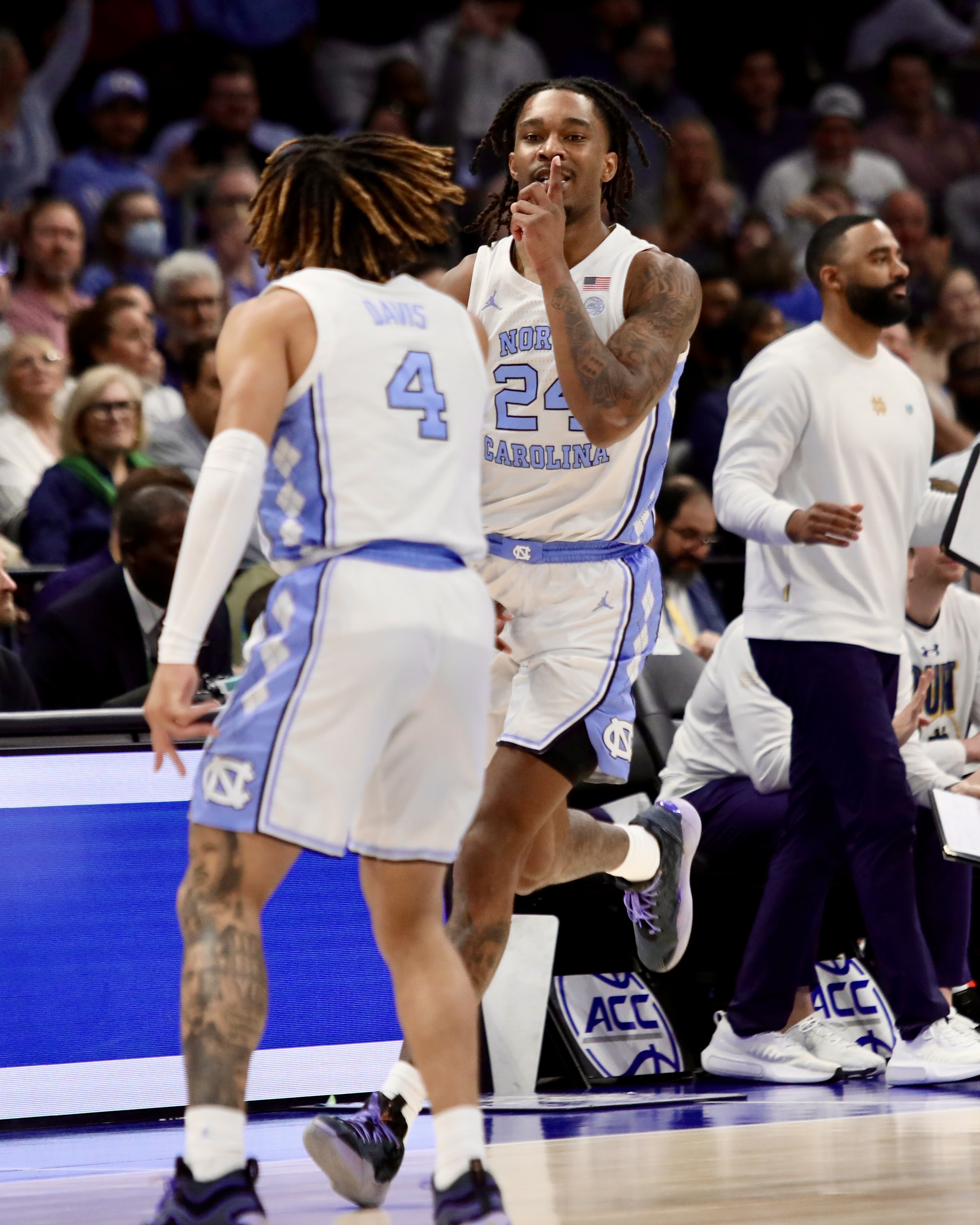 unc basketball player jae'lyn withers