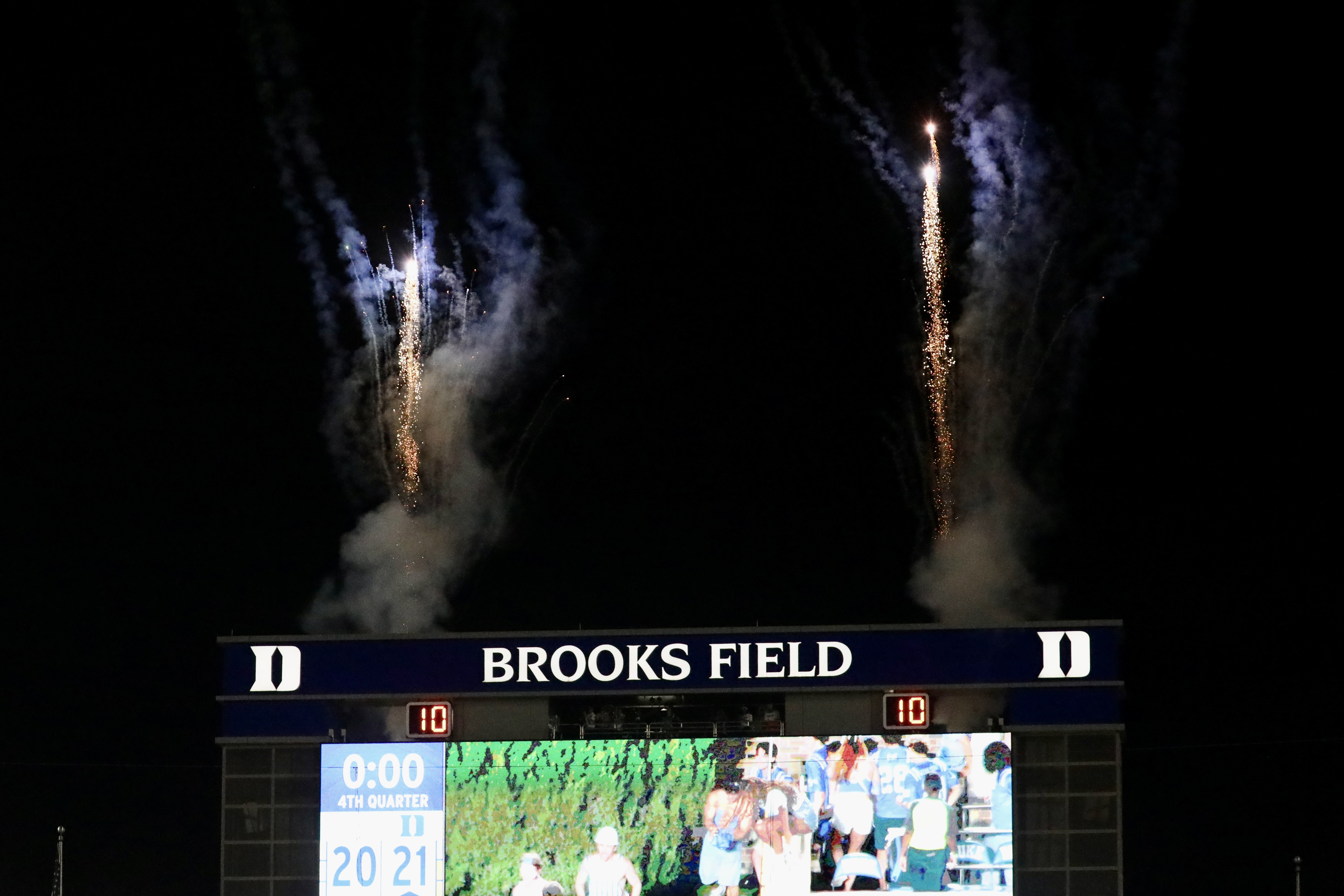 duke football score board celebration